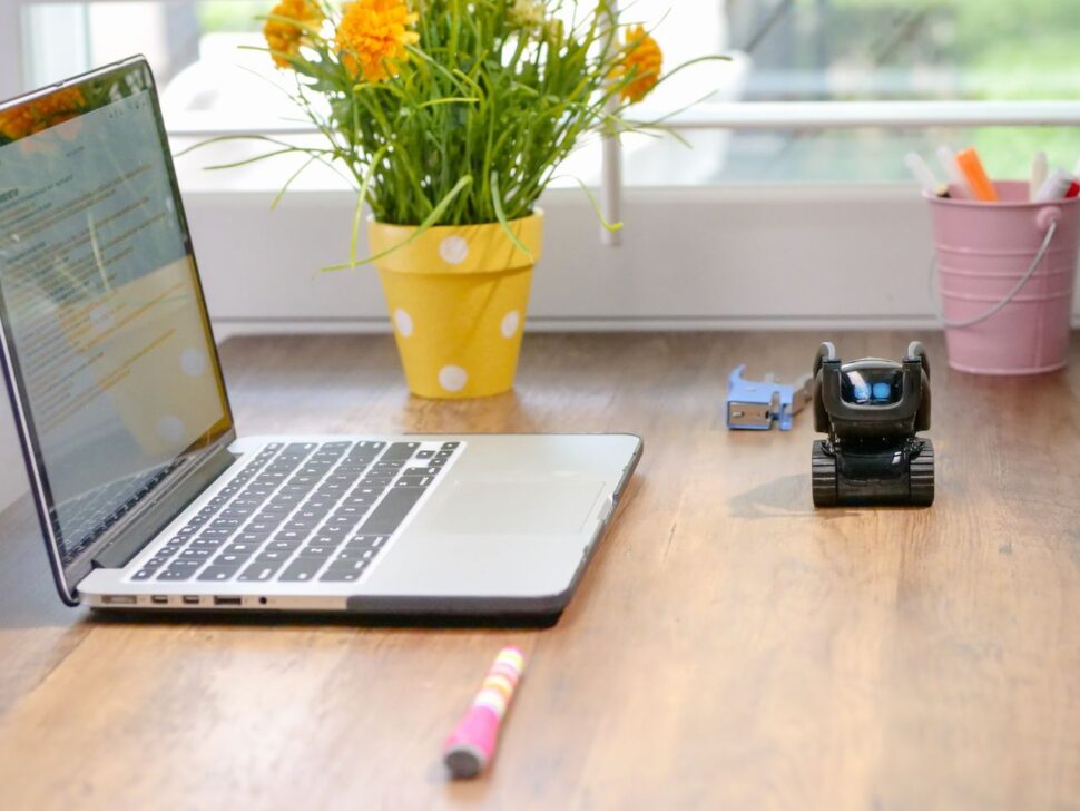 desk